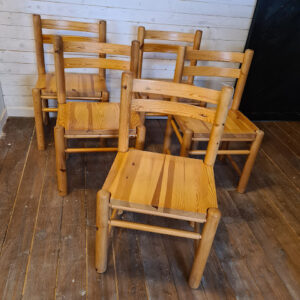 Stolar furu fem stycken