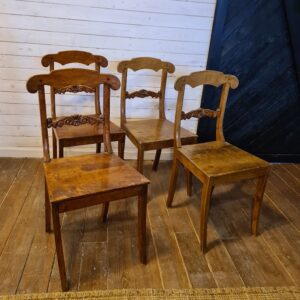 Stolar allmoge fyra stycken