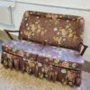 Soffa 2-sits brun med rosor
